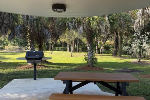 Townhouse in Sunrise, Florida 2 bedrooms, 174.66 sq.m. № 1702635 - photo 8