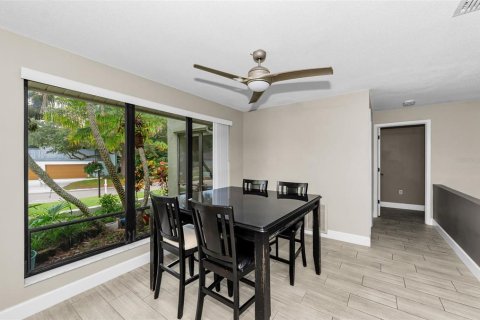Casa en venta en Safety Harbor, Florida, 4 dormitorios, 272.67 m2 № 2273053 - foto 6