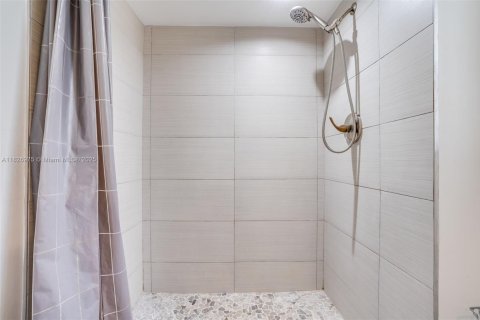 Copropriété à louer à Aventura, Floride: 3 chambres, 123.56 m2 № 1938387 - photo 20