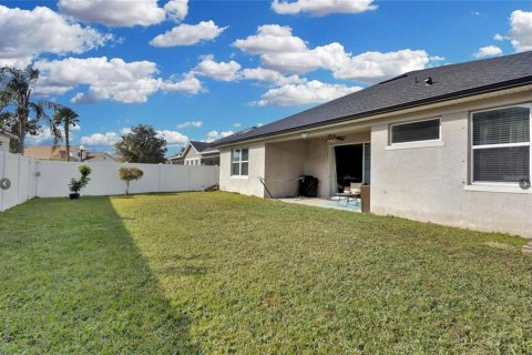Villa ou maison à louer à Kissimmee, Floride: 5 chambres, 210.89 m2 № 2433211 - photo 18