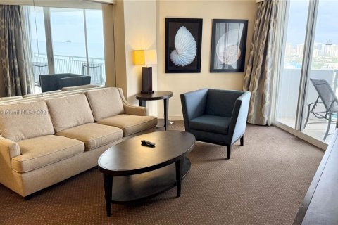 Copropriété à vendre à Sunny Isles Beach, Floride: 1 chambre, 89.19 m2 № 1938010 - photo 3