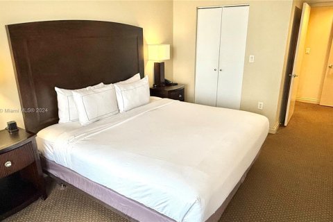 Copropriété à vendre à Sunny Isles Beach, Floride: 1 chambre, 89.19 m2 № 1938010 - photo 26