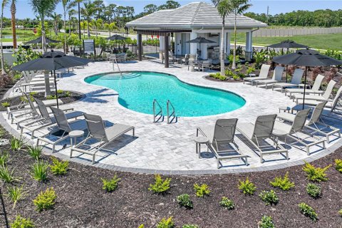 Townhouse in Sarasota, Florida 2 bedrooms, 111.95 sq.m. № 2096470 - photo 14