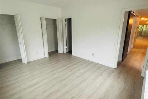 Condominio en venta en Orlando, Florida, 3 dormitorios, 163.88 m2 № 1619234 - foto 22