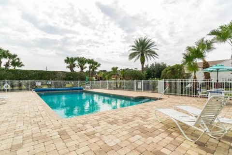 Condominio en venta en Orlando, Florida, 3 dormitorios, 163.88 m2 № 1619234 - foto 3