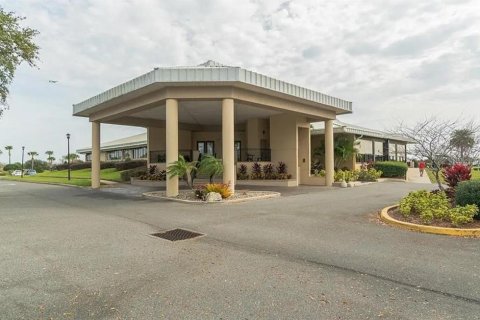 Condominio en venta en Orlando, Florida, 3 dormitorios, 163.88 m2 № 1619234 - foto 5