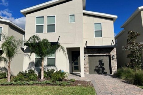 Casa en alquiler en Davenport, Florida, 6 dormitorios, 305.74 m2 № 1661934 - foto 1