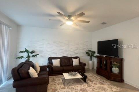 Casa en alquiler en Davenport, Florida, 6 dormitorios, 305.74 m2 № 1661934 - foto 8