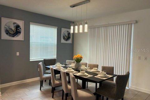Casa en alquiler en Davenport, Florida, 6 dormitorios, 305.74 m2 № 1661934 - foto 12