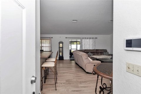 House in Ocala, Florida 4 bedrooms, 165.09 sq.m. № 1631535 - photo 9
