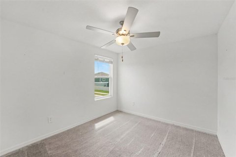 Casa en venta en Land O' Lakes, Florida, 6 dormitorios, 239.69 m2 № 2384190 - foto 26
