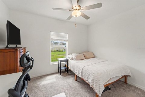Casa en venta en Land O' Lakes, Florida, 6 dormitorios, 239.69 m2 № 2384190 - foto 15