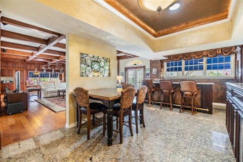 House in Tarpon Springs, Florida 3 bedrooms, 426.05 sq.m. № 1681697 - photo 20
