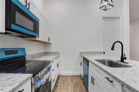 Casa en venta en Plant City, Florida, 3 dormitorios, 113.06 m2 № 1904801 - foto 6