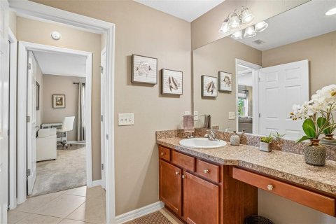 House in The Villages, Florida 2 bedrooms, 114.36 sq.m. № 2393775 - photo 28