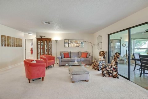 Casa en venta en Spring Hill, Florida, 2 dormitorios, 155.52 m2 № 2208191 - foto 14