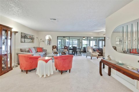 Casa en venta en Spring Hill, Florida, 2 dormitorios, 155.52 m2 № 2208191 - foto 12