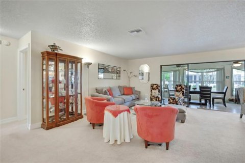 Casa en venta en Spring Hill, Florida, 2 dormitorios, 155.52 m2 № 2208191 - foto 13