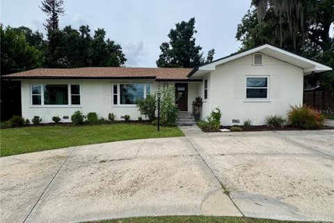 Villa ou maison à Winter Haven, Floride 3 chambres, 191.38 m2 № 2430391