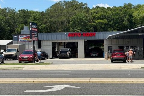 Commercial property in Daytona Beach, Florida 484.95 sq.m. № 2237752