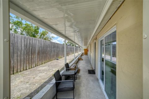 Immobilier commercial à vendre à Tampa, Floride: 185.8 m2 № 2204259 - photo 14