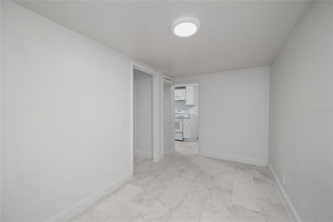 Immobilier commercial à vendre à Tampa, Floride: 185.8 m2 № 2204259 - photo 10
