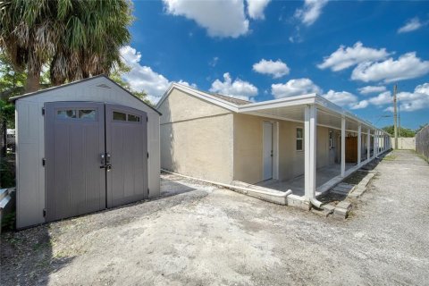 Immobilier commercial à vendre à Tampa, Floride: 185.8 m2 № 2204259 - photo 15