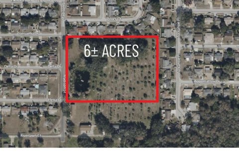 Terreno en venta en Holiday, Florida № 1804098 - foto 1