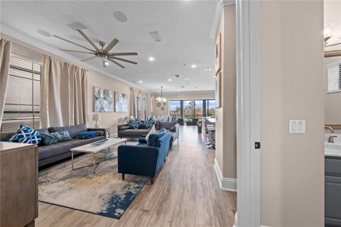 Casa en venta en Four Corners, Florida, 5 dormitorios, 364.08 m2 № 2208464 - foto 20