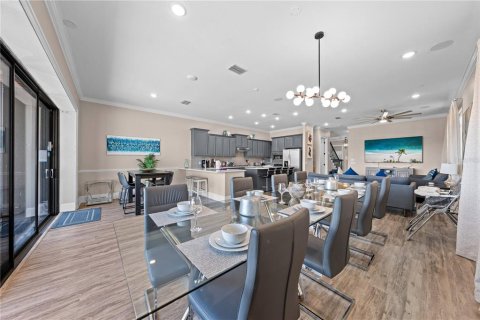 Casa en venta en Four Corners, Florida, 5 dormitorios, 364.08 m2 № 2208464 - foto 27