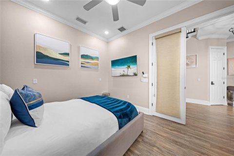 Casa en venta en Four Corners, Florida, 5 dormitorios, 364.08 m2 № 2208464 - foto 19
