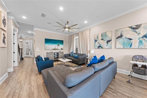 Casa en venta en Four Corners, Florida, 5 dormitorios, 364.08 m2 № 2208464 - foto 24