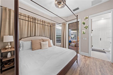Casa en venta en Four Corners, Florida, 5 dormitorios, 364.08 m2 № 2208464 - foto 13