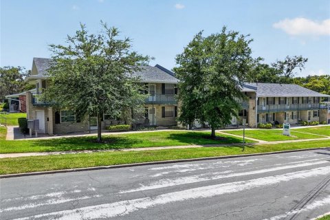 Copropriété à vendre à Mount Dora, Floride: 1 chambre, 56.48 m2 № 2233649 - photo 18