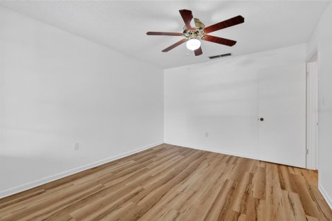 Copropriété à vendre à Mount Dora, Floride: 1 chambre, 56.48 m2 № 2233649 - photo 14
