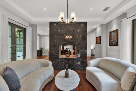 Villa ou maison à vendre à Coral Gables, Floride: 4 chambres, 381.92 m2 № 1963531 - photo 19