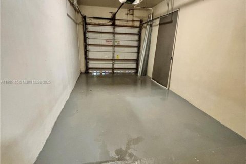 Condominio en alquiler en Sunrise, Florida, 2 dormitorios, 96.06 m2 № 1956366 - foto 23