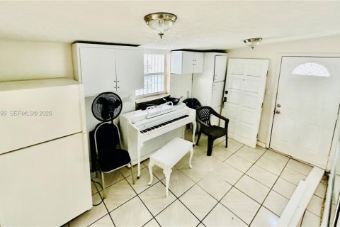 Villa ou maison à vendre à Miami Gardens, Floride: 3 chambres № 2011984 - photo 8