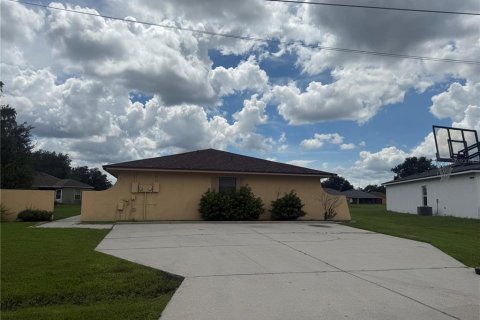 Appartement à louer à Kissimmee, Floride: 2 chambres, 103.4 m2 № 2390854 - photo 2