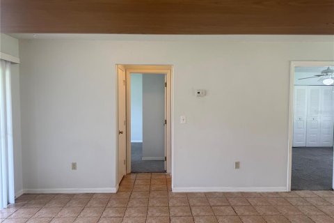 Appartement à louer à Kissimmee, Floride: 2 chambres, 103.4 m2 № 2390854 - photo 14