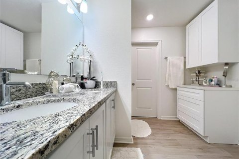 House in Davenport, Florida 4 bedrooms, 158.58 sq.m. № 1855882 - photo 8