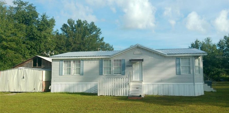 Apartment in Lakeland, Florida 3 bedrooms, 112.88 sq.m. № 2394346