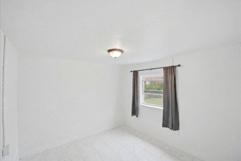Casa en venta en St. Lucie, Florida, 2 dormitorios, 85.28 m2 № 2078385 - foto 19