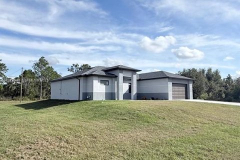 Villa ou maison à vendre à Lehigh Acres, Floride: 4 chambres № 1987445 - photo 6