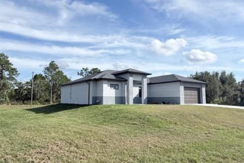 Villa ou maison à vendre à Lehigh Acres, Floride: 4 chambres № 1987445 - photo 9