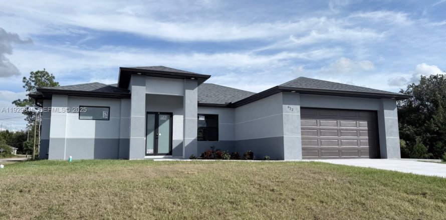 Villa ou maison à Lehigh Acres, Floride 4 chambres № 1987445