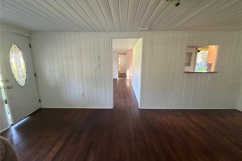 Villa ou maison à louer à Titusville, Floride: 3 chambres, 107.77 m2 № 2429157 - photo 5