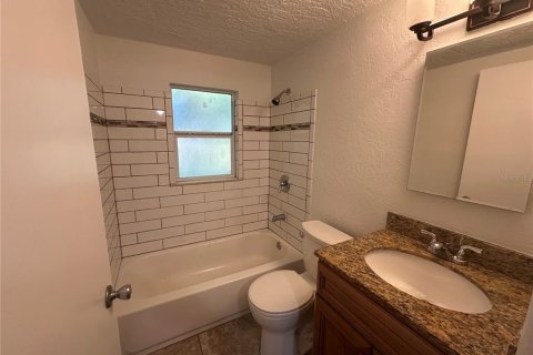Villa ou maison à louer à Titusville, Floride: 3 chambres, 107.77 m2 № 2429157 - photo 14