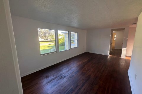 Villa ou maison à louer à Titusville, Floride: 3 chambres, 107.77 m2 № 2429157 - photo 6