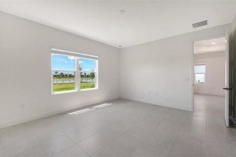 House in Venice, Florida 3 bedrooms, 172.8 sq.m. № 2204973 - photo 18